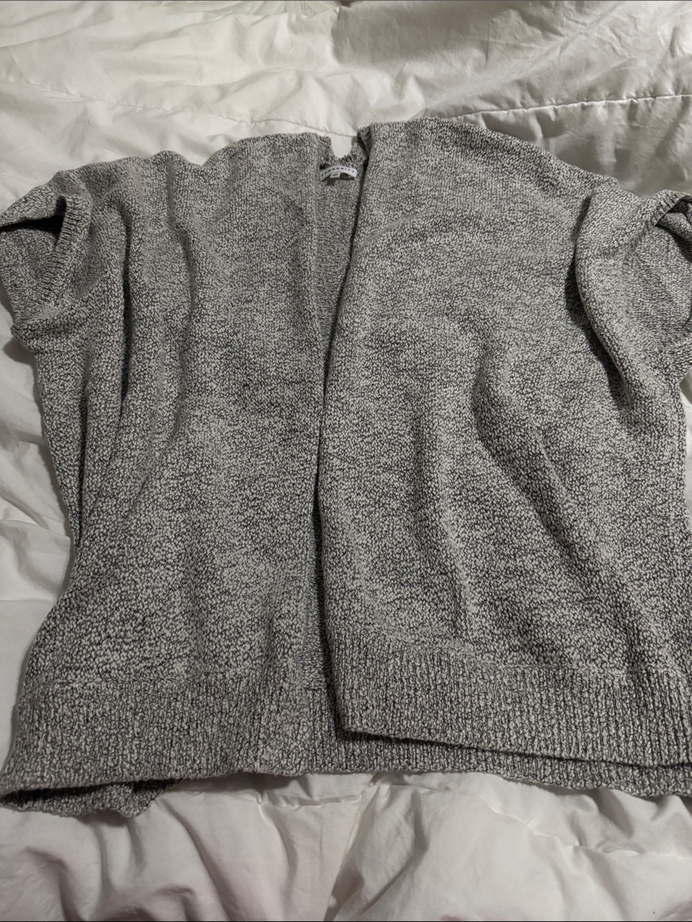 Aritzia WoMen's Lightweight Open-Front Gray Sweater Cardigan
